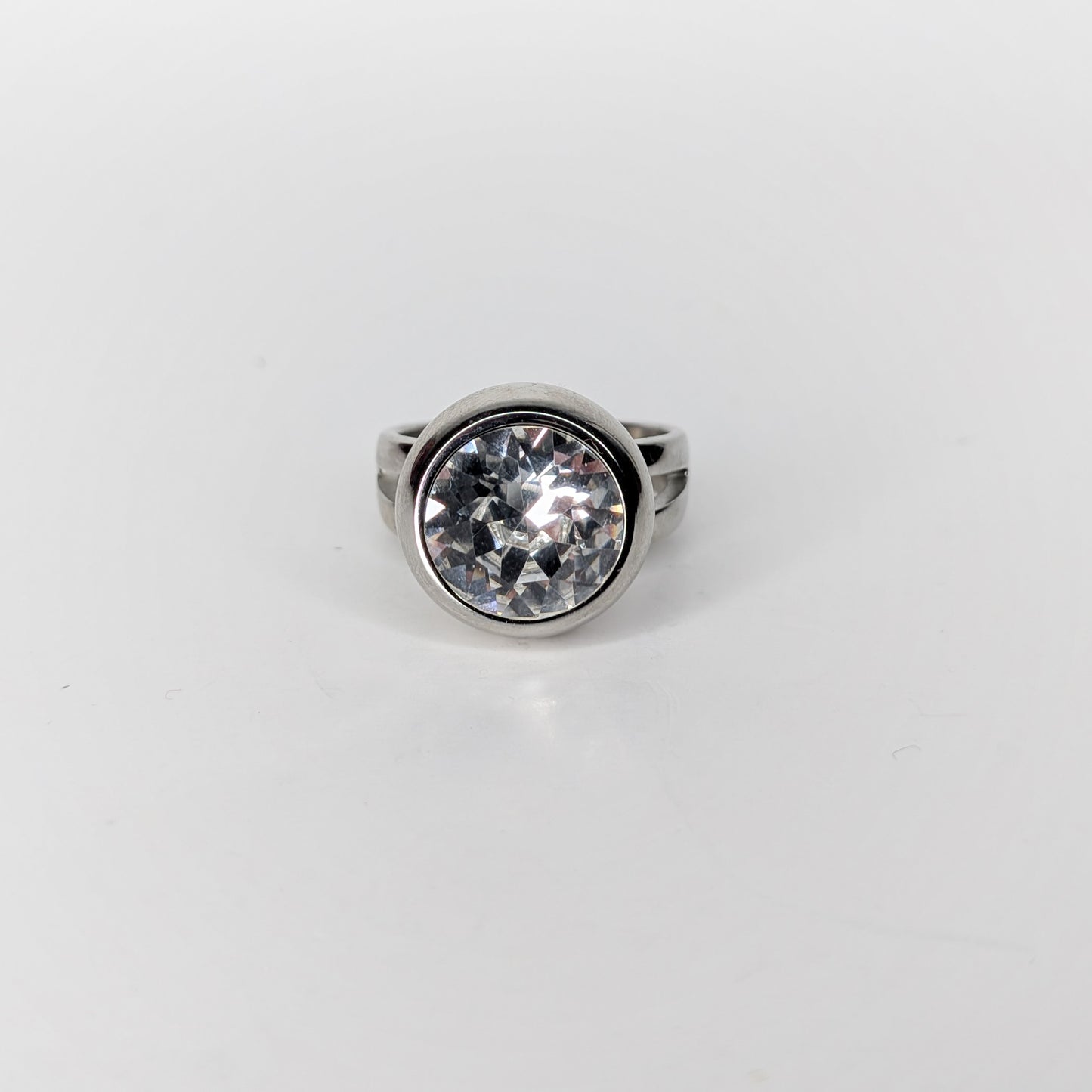 Dey Stainless Steel Crystal Statement Ring (Anillo)