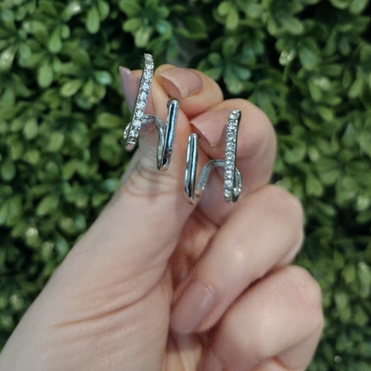 Aretes Medio Falsillos Plateados
