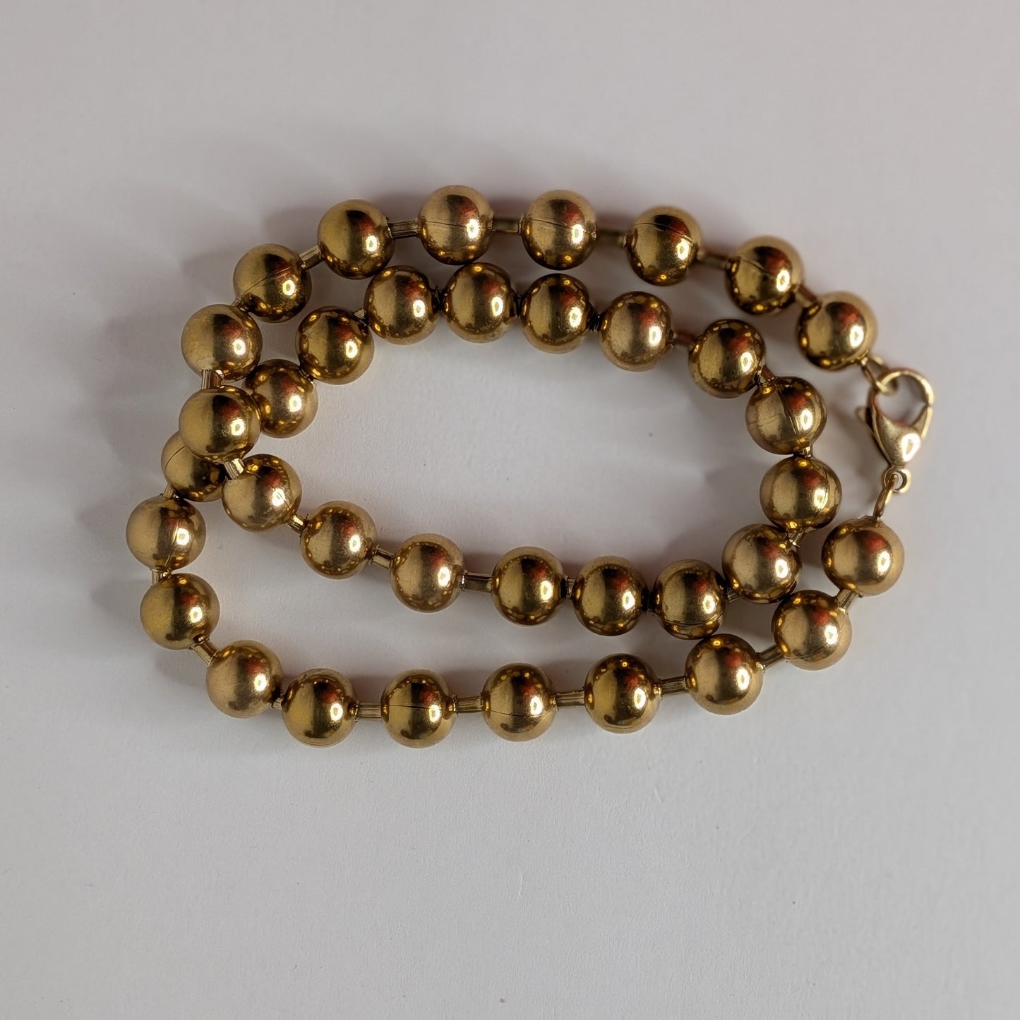 Santa Lucía Gold Ball Necklace (Collar)